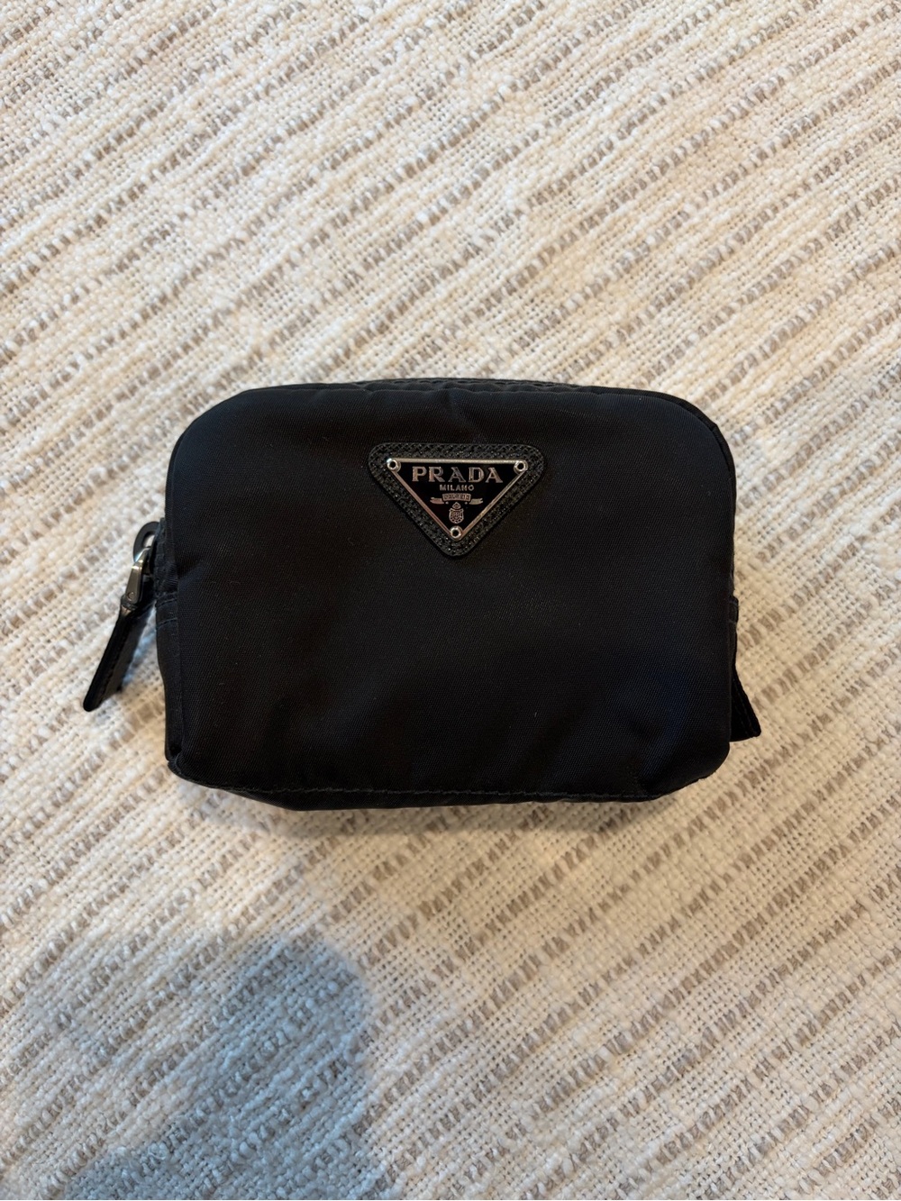 Re-Nylon pouch - Picture 3 of 11